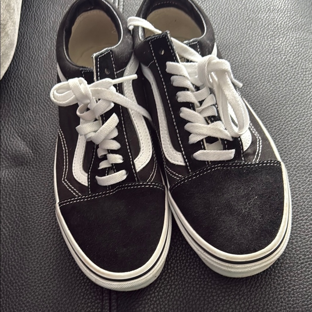 Vans Black and White Old Skool Sneakers with Iconic Design